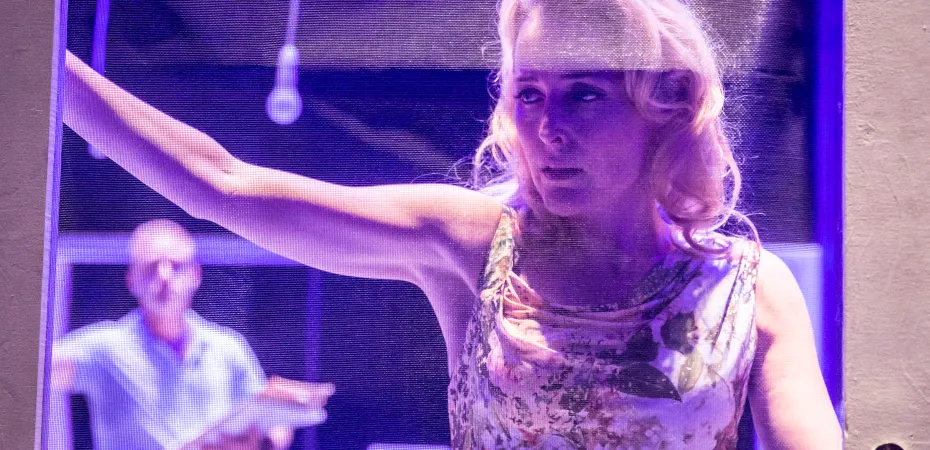 La potente versión teatral con Gillian Anderson y Ben Foster de «Un Tranvía llamado deseo»