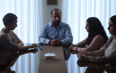 Fanatismo y Familias: Reflexiones en «La Semilla del Fruto Sagrado»