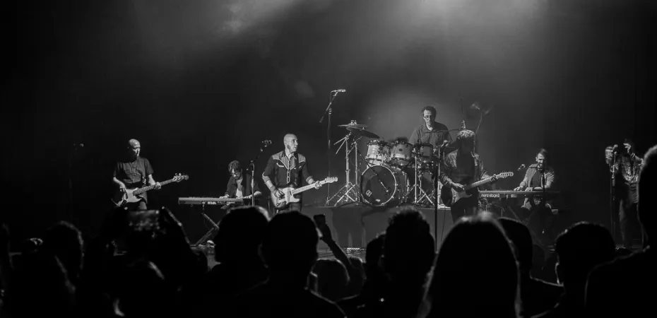 Brothers in Band, tributo a Dire Straits: Un Homenaje a aquel escocés legendario